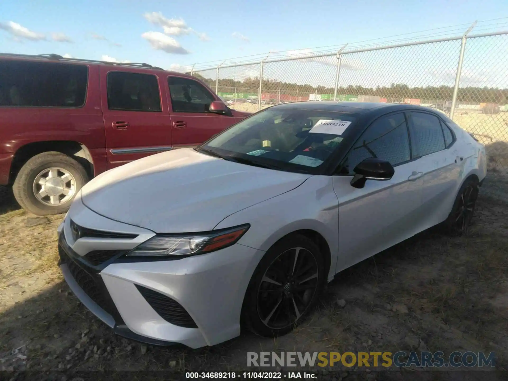 2 Photograph of a damaged car 4T1B61HK3KU256949 TOYOTA CAMRY 2019