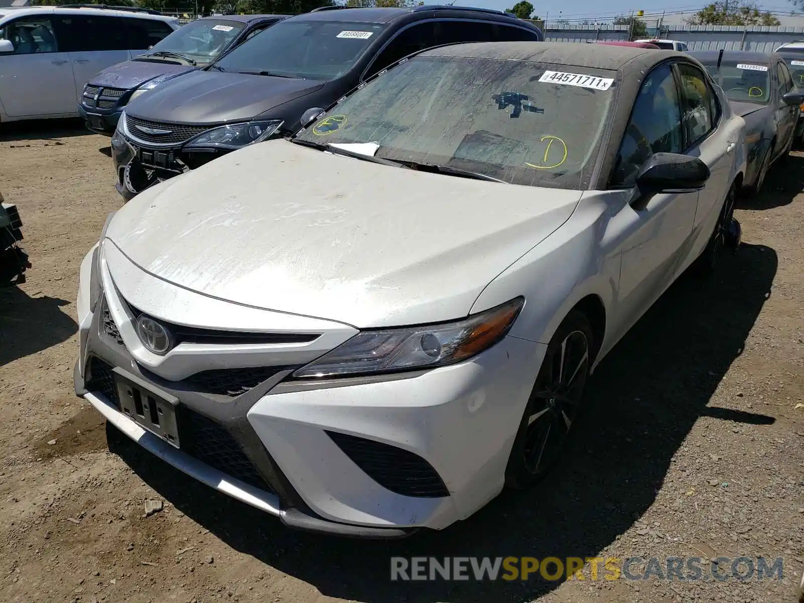 2 Photograph of a damaged car 4T1B61HK3KU268213 TOYOTA CAMRY 2019