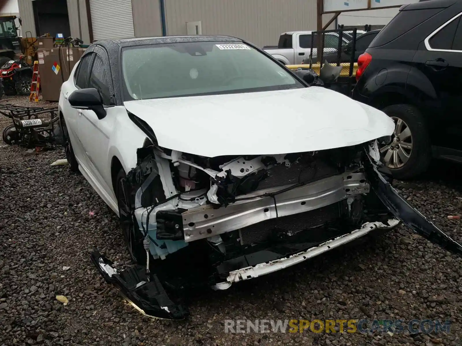 1 Photograph of a damaged car 4T1B61HK3KU270561 TOYOTA CAMRY 2019