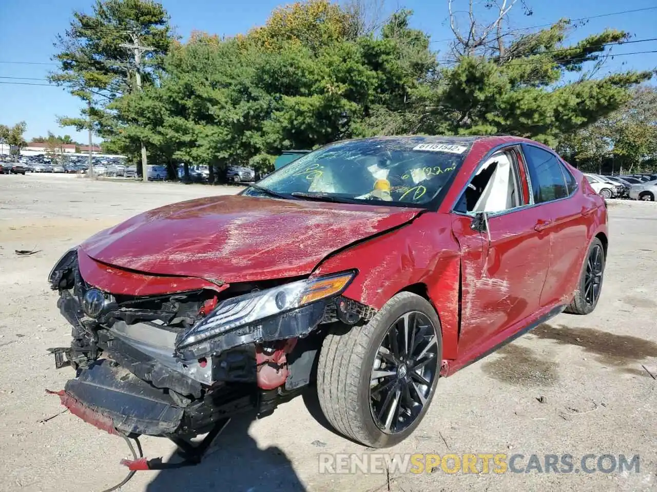 2 Photograph of a damaged car 4T1B61HK3KU292785 TOYOTA CAMRY 2019