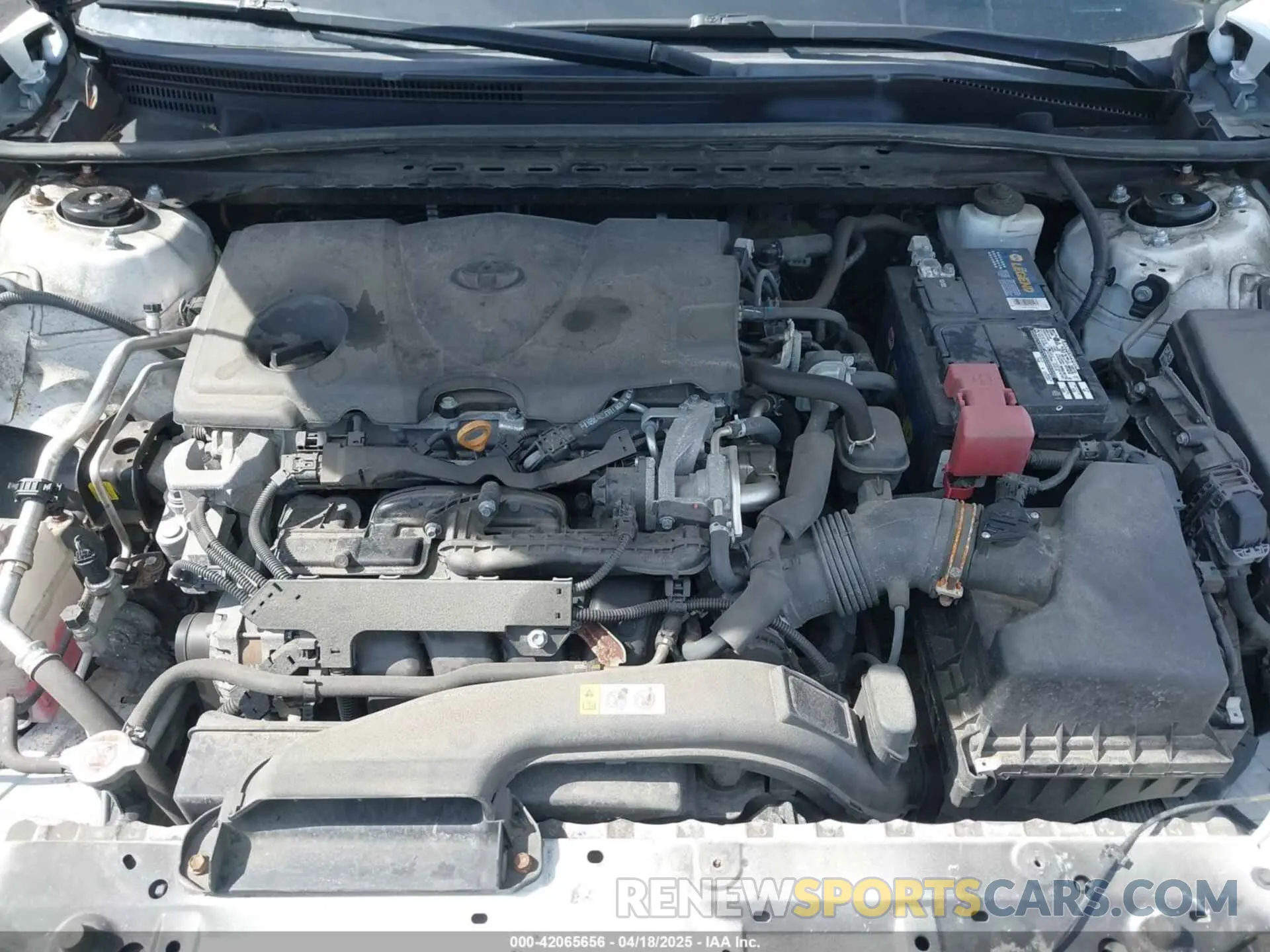 10 Photograph of a damaged car 4T1B61HK3KU686948 TOYOTA CAMRY 2019