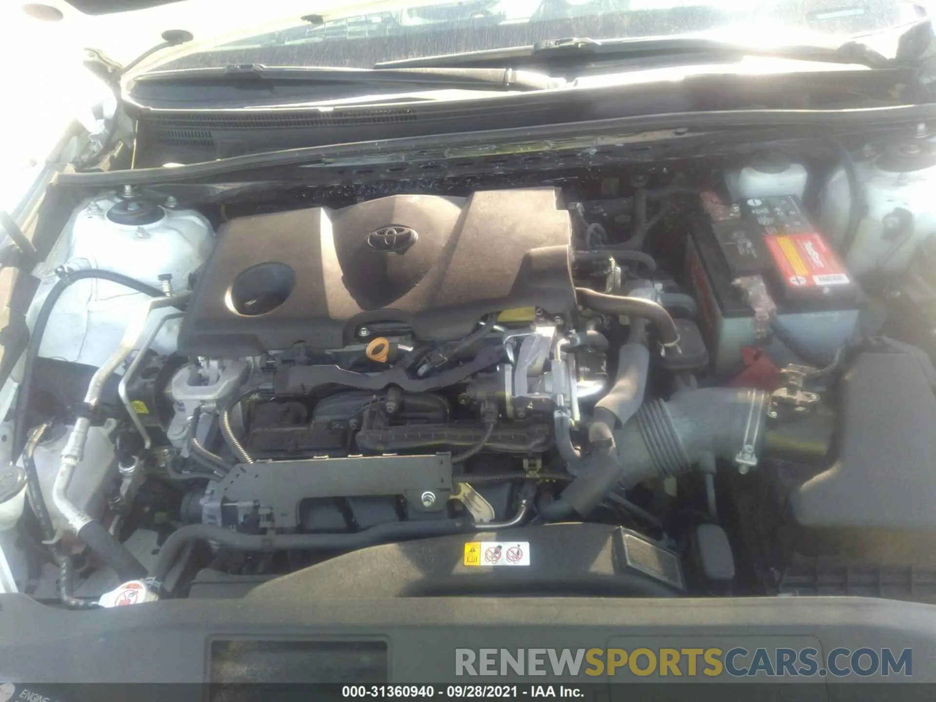 10 Photograph of a damaged car 4T1B61HK3KU694287 TOYOTA CAMRY 2019