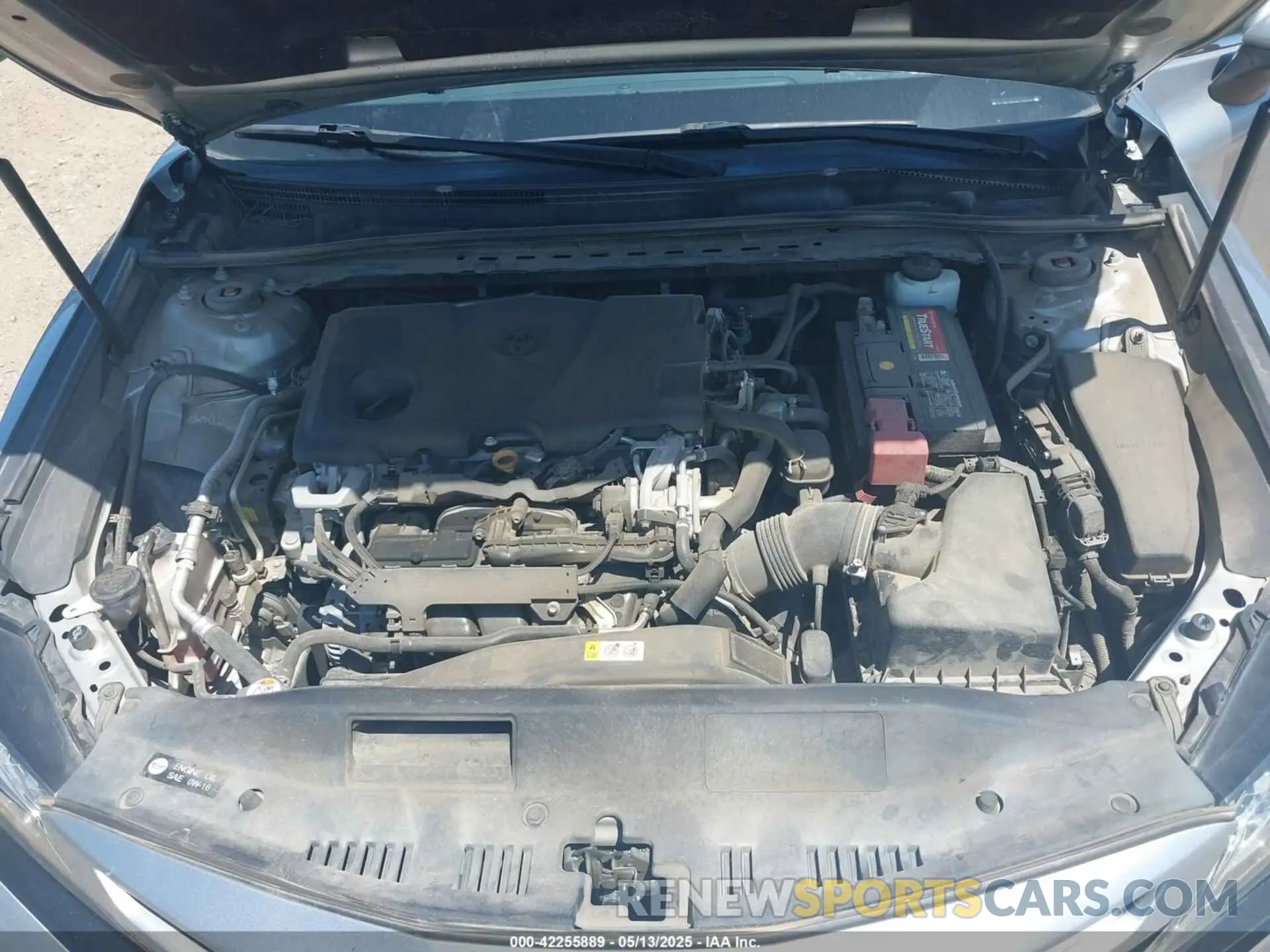 10 Photograph of a damaged car 4T1B61HK3KU740782 TOYOTA CAMRY 2019