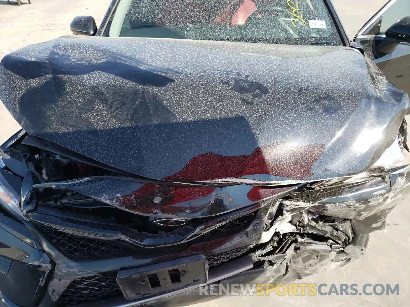 7 Photograph of a damaged car 4T1B61HK3KU758635 TOYOTA CAMRY 2019