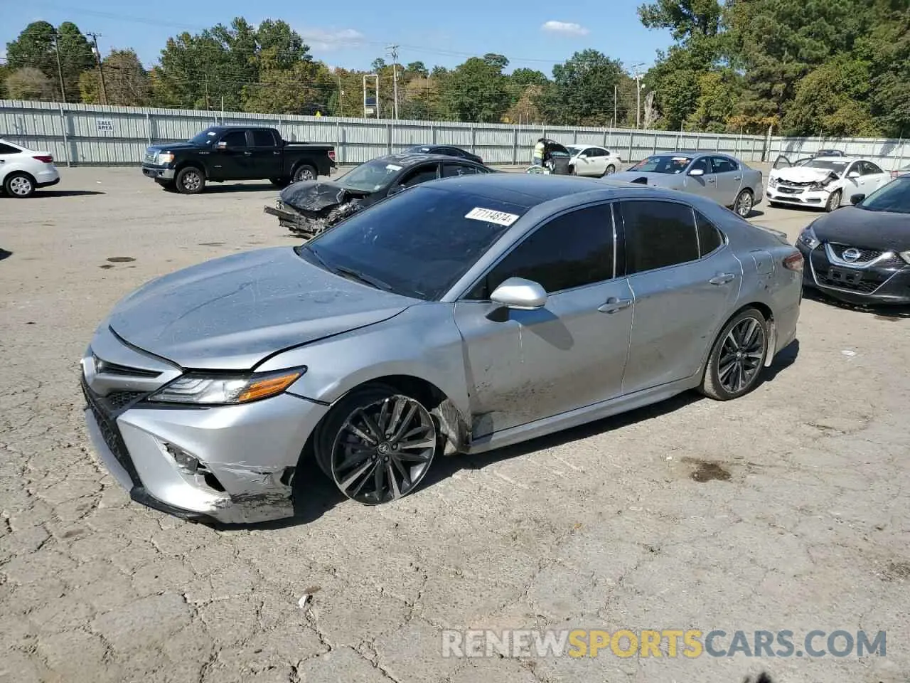 1 Photograph of a damaged car 4T1B61HK3KU762765 TOYOTA CAMRY 2019