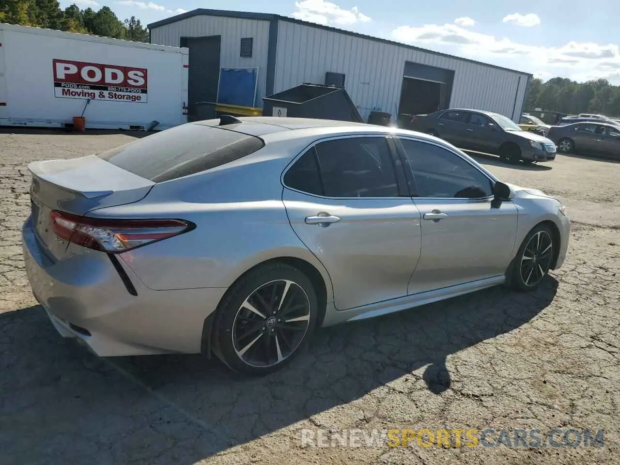 3 Photograph of a damaged car 4T1B61HK3KU762765 TOYOTA CAMRY 2019