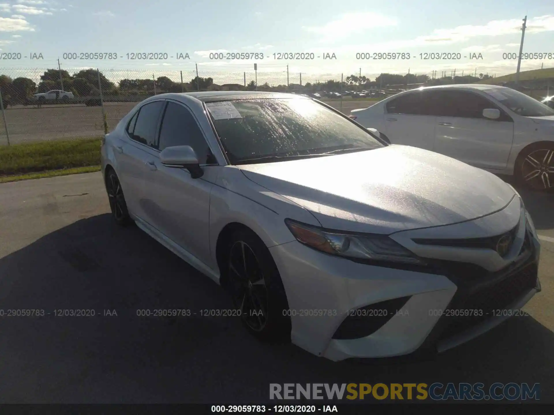 6 Photograph of a damaged car 4T1B61HK3KU768565 TOYOTA CAMRY 2019