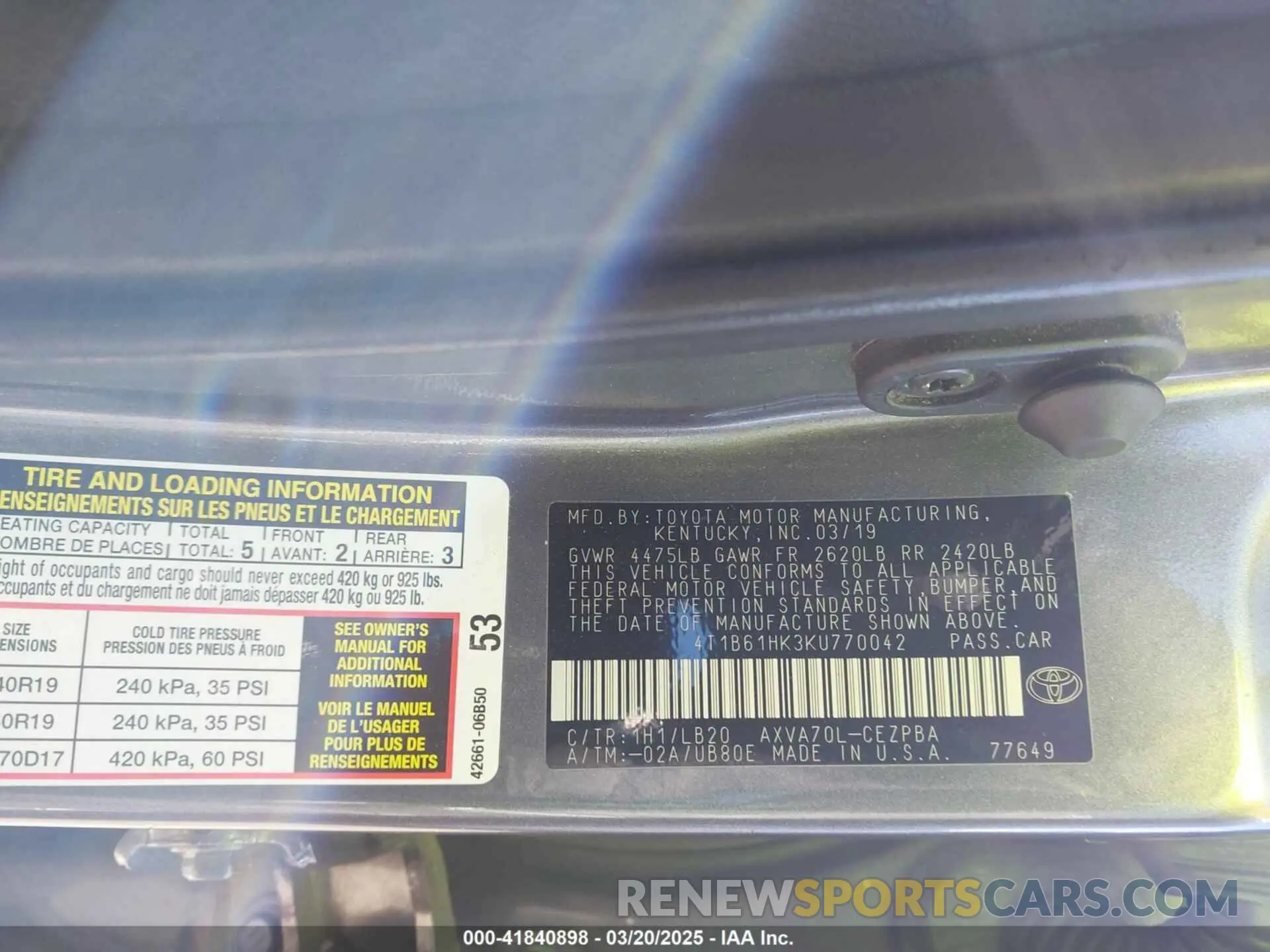 9 Photograph of a damaged car 4T1B61HK3KU770042 TOYOTA CAMRY 2019