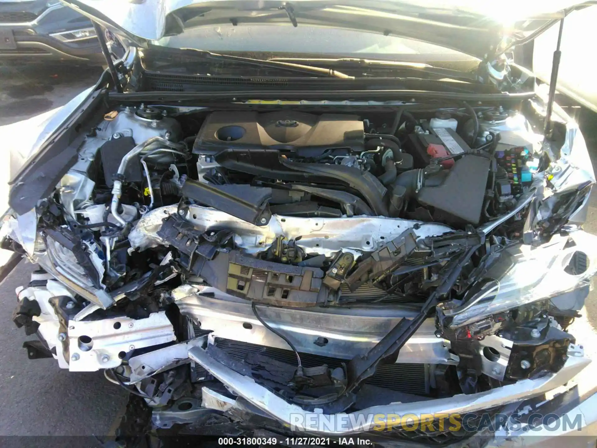 10 Photograph of a damaged car 4T1B61HK3KU806473 TOYOTA CAMRY 2019