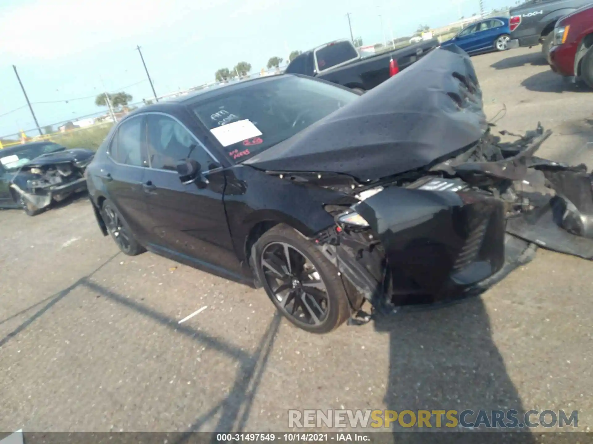 1 Photograph of a damaged car 4T1B61HK3KU811463 TOYOTA CAMRY 2019