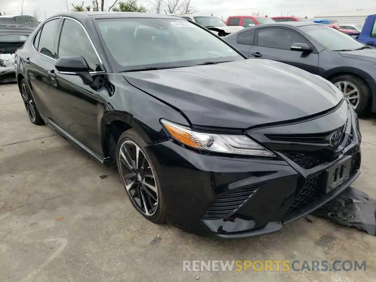 1 Photograph of a damaged car 4T1B61HK4KU168086 TOYOTA CAMRY 2019