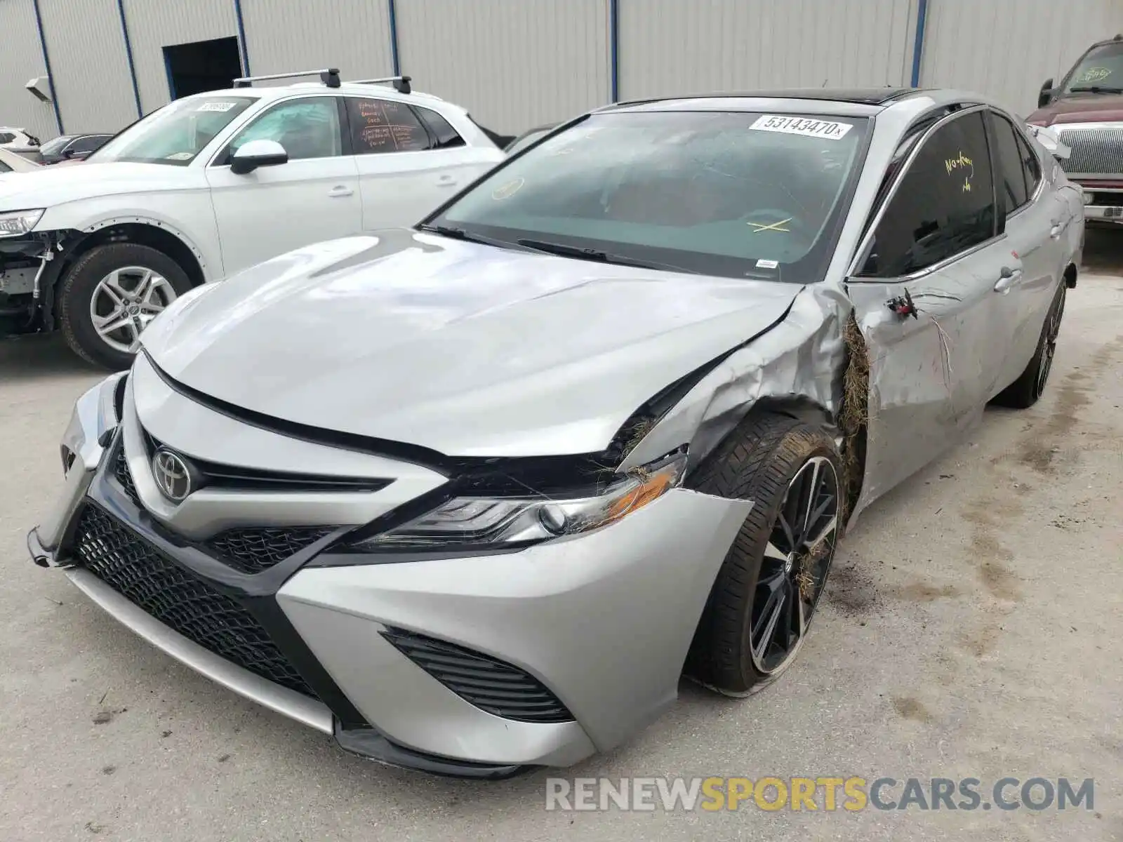 2 Photograph of a damaged car 4T1B61HK4KU177256 TOYOTA CAMRY 2019