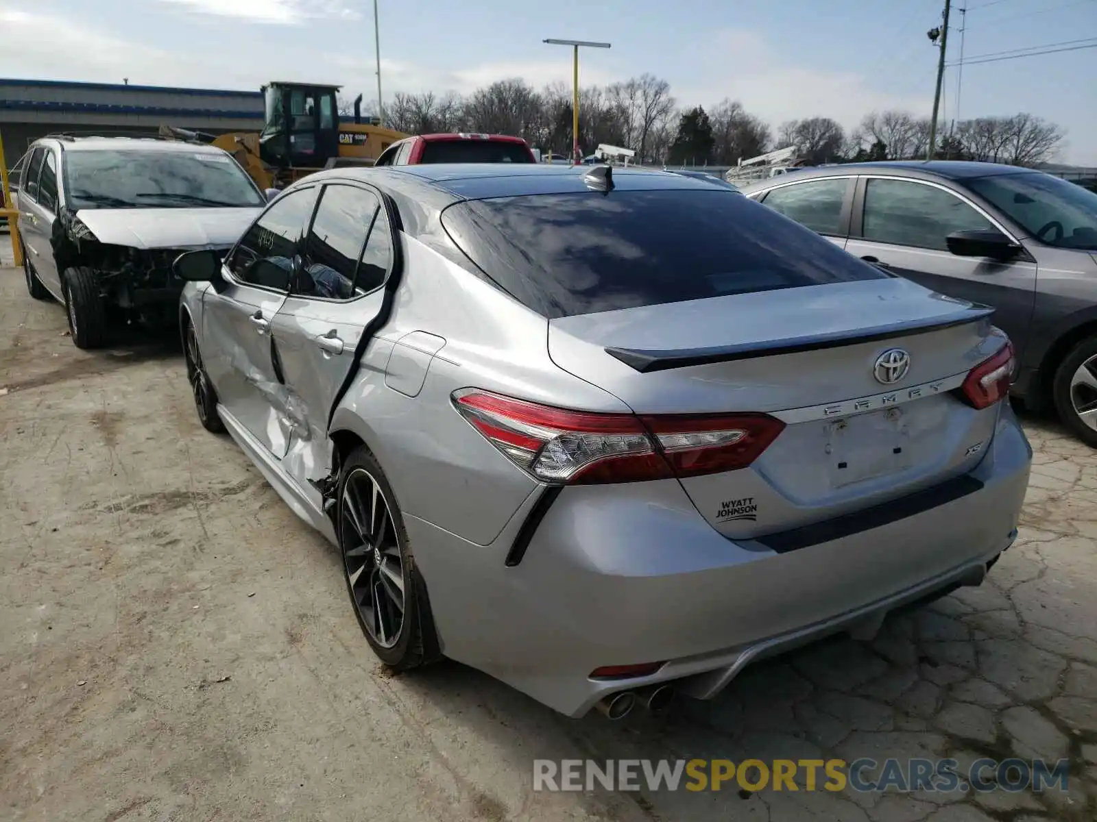 3 Photograph of a damaged car 4T1B61HK4KU178102 TOYOTA CAMRY 2019