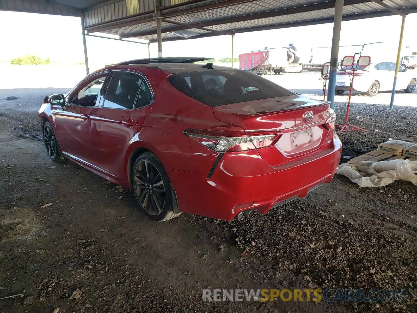 3 Photograph of a damaged car 4T1B61HK4KU179010 TOYOTA CAMRY 2019