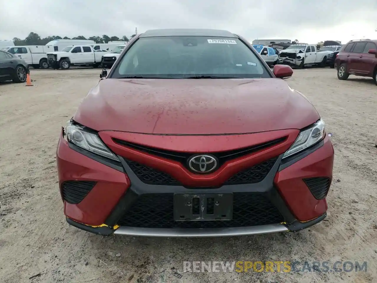 5 Photograph of a damaged car 4T1B61HK4KU184532 TOYOTA CAMRY 2019