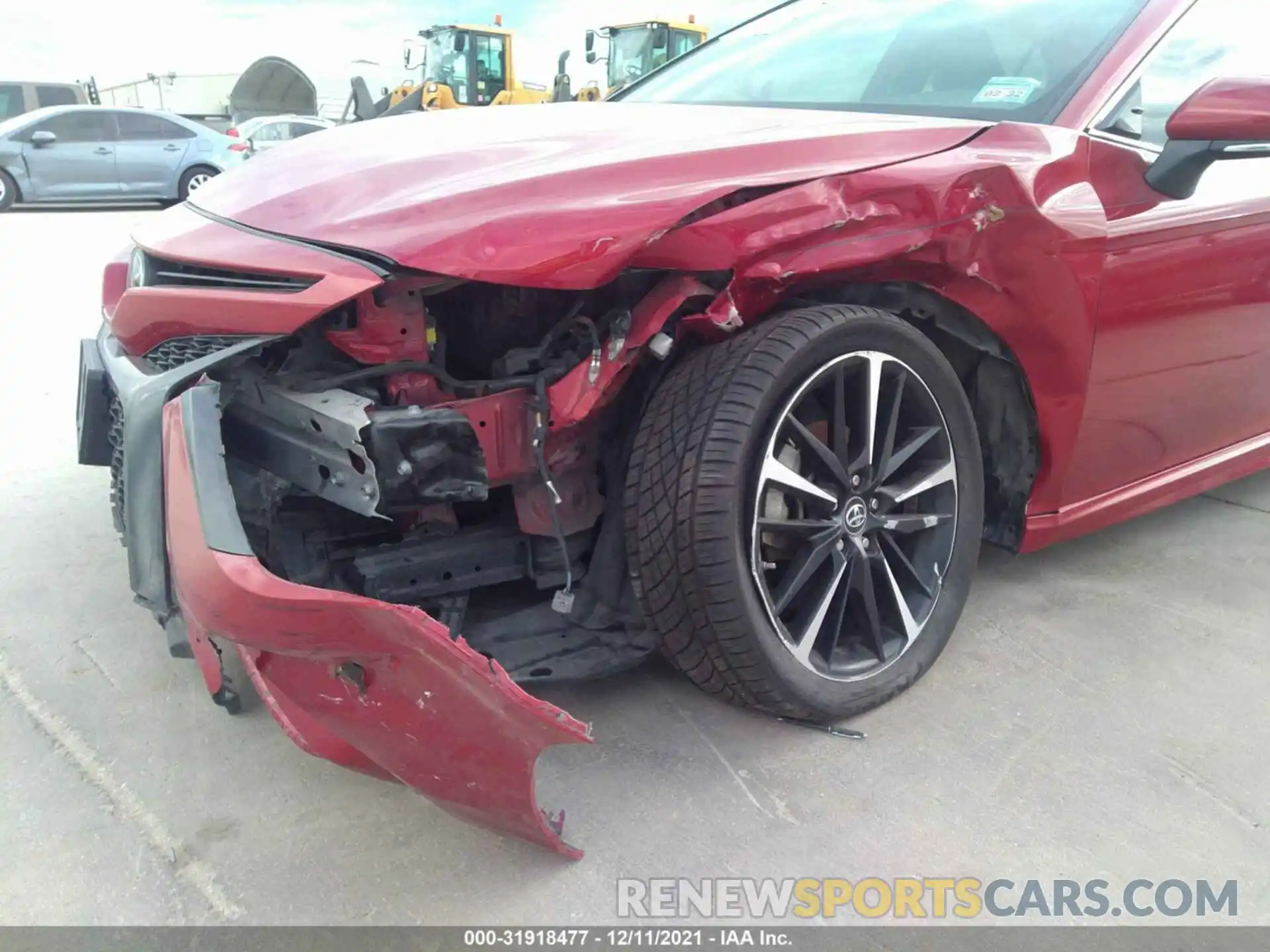 6 Photograph of a damaged car 4T1B61HK4KU213530 TOYOTA CAMRY 2019