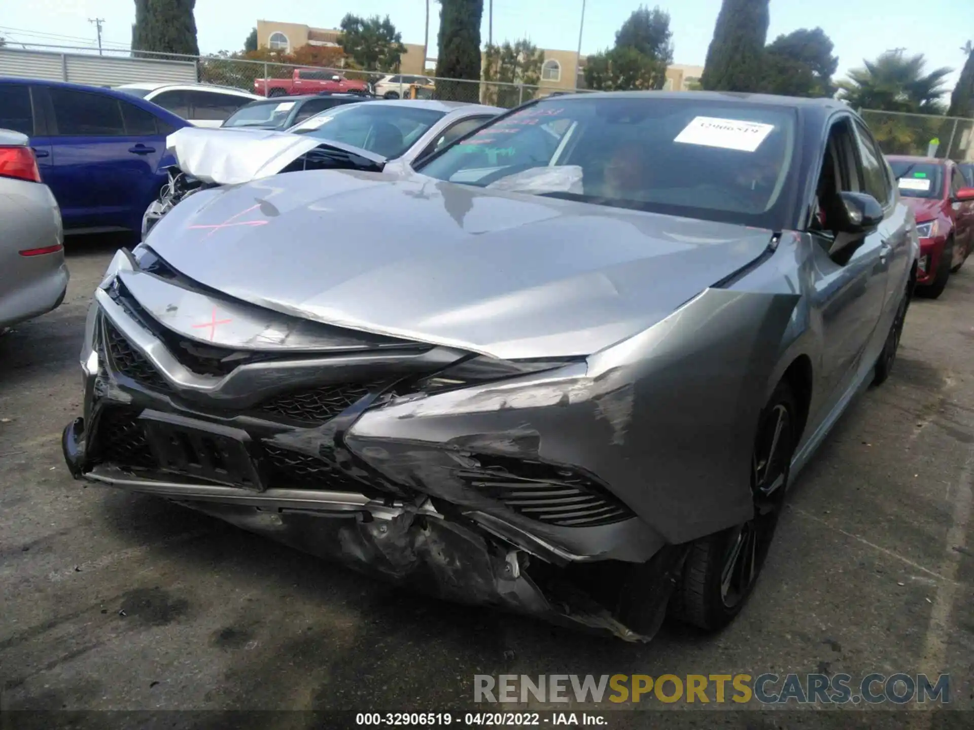 2 Photograph of a damaged car 4T1B61HK4KU223801 TOYOTA CAMRY 2019