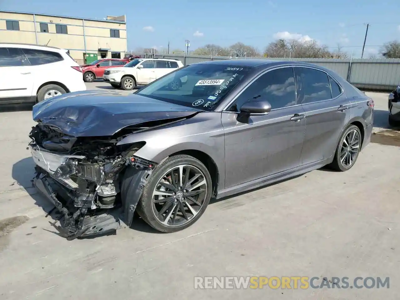 1 Photograph of a damaged car 4T1B61HK4KU226603 TOYOTA CAMRY 2019