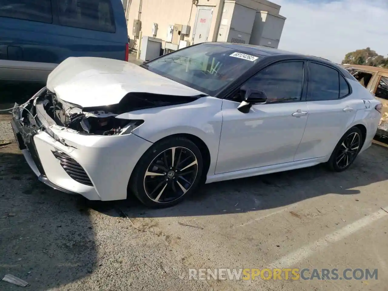 1 Photograph of a damaged car 4T1B61HK4KU247337 TOYOTA CAMRY 2019