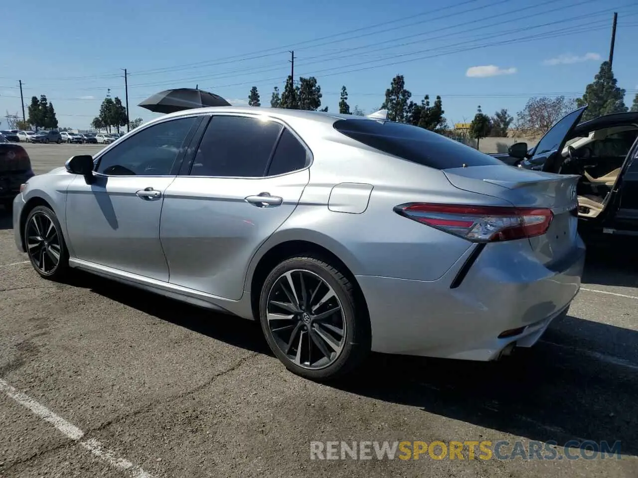2 Photograph of a damaged car 4T1B61HK4KU251243 TOYOTA CAMRY 2019