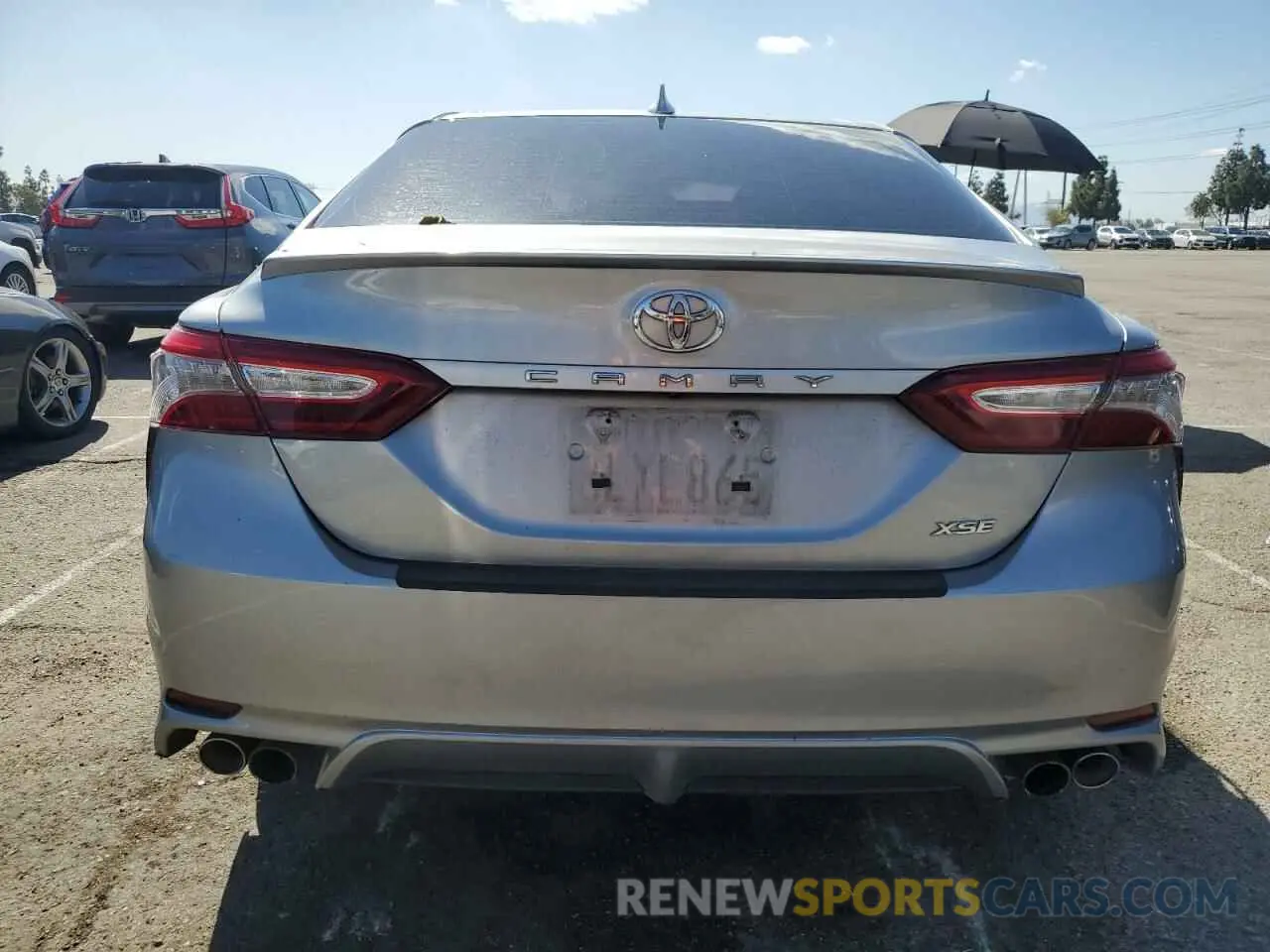 6 Photograph of a damaged car 4T1B61HK4KU251243 TOYOTA CAMRY 2019