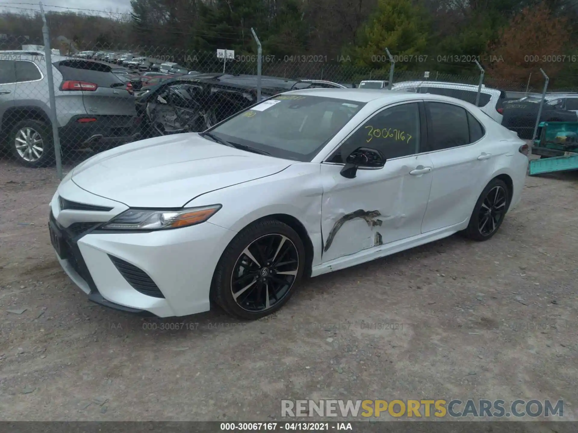 2 Photograph of a damaged car 4T1B61HK4KU688904 TOYOTA CAMRY 2019