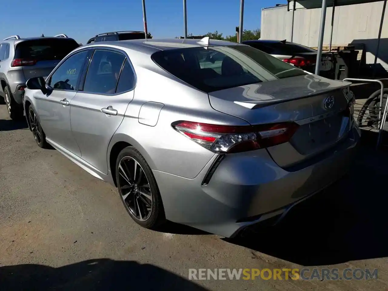 3 Photograph of a damaged car 4T1B61HK4KU718449 TOYOTA CAMRY 2019