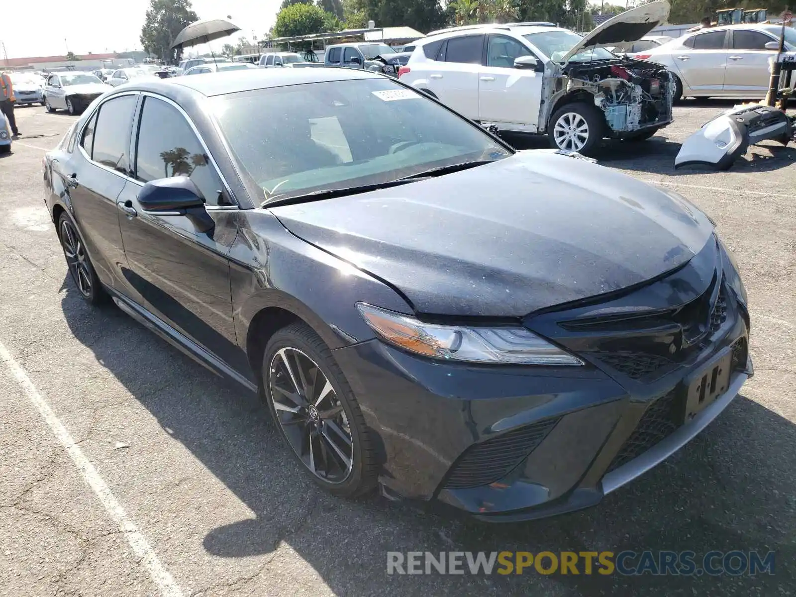 1 Photograph of a damaged car 4T1B61HK4KU719505 TOYOTA CAMRY 2019