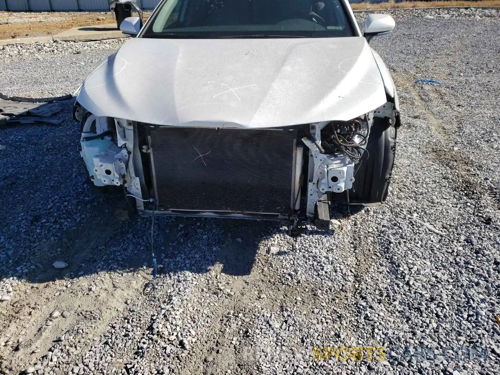 9 Photograph of a damaged car 4T1B61HK4KU723151 TOYOTA CAMRY 2019