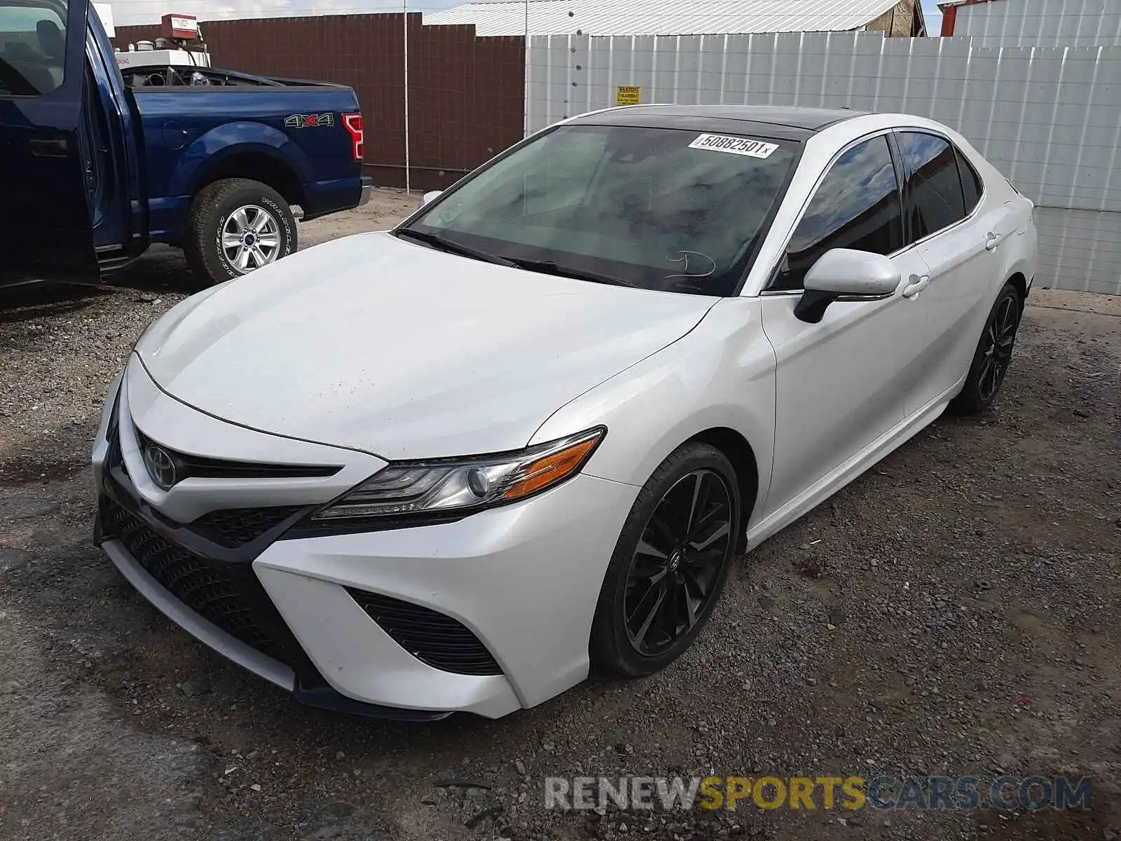 2 Photograph of a damaged car 4T1B61HK4KU749975 TOYOTA CAMRY 2019