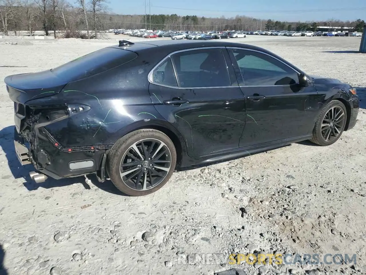 3 Photograph of a damaged car 4T1B61HK4KU769160 TOYOTA CAMRY 2019