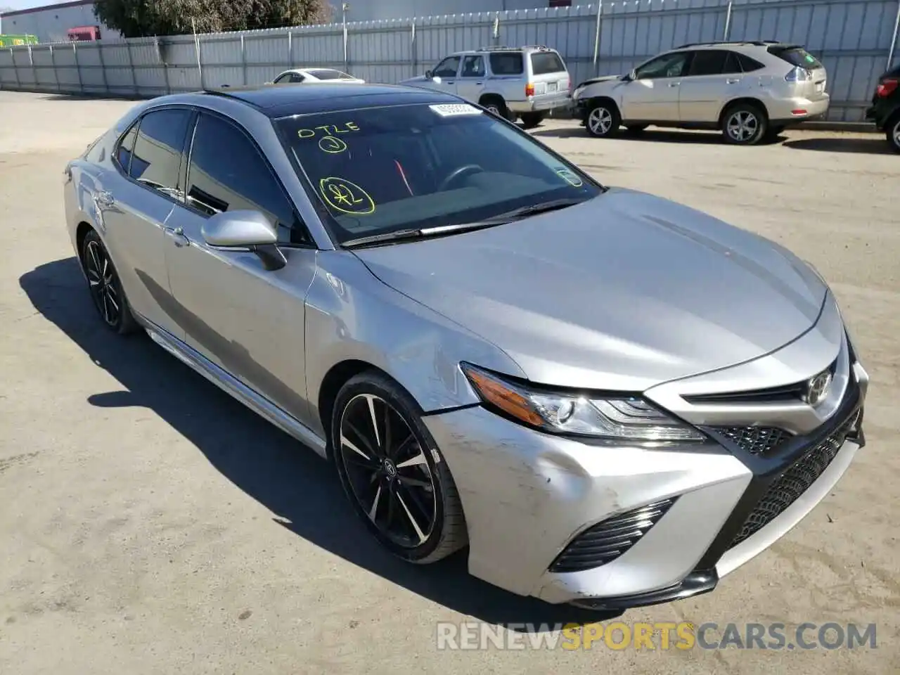 1 Photograph of a damaged car 4T1B61HK4KU791854 TOYOTA CAMRY 2019