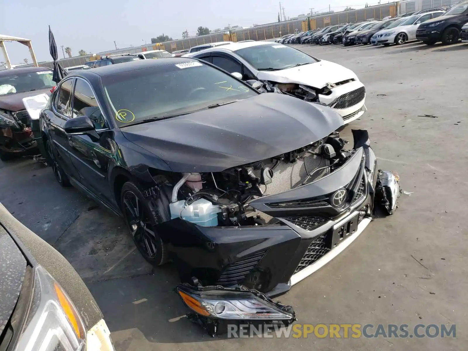 1 Photograph of a damaged car 4T1B61HK4KU856699 TOYOTA CAMRY 2019