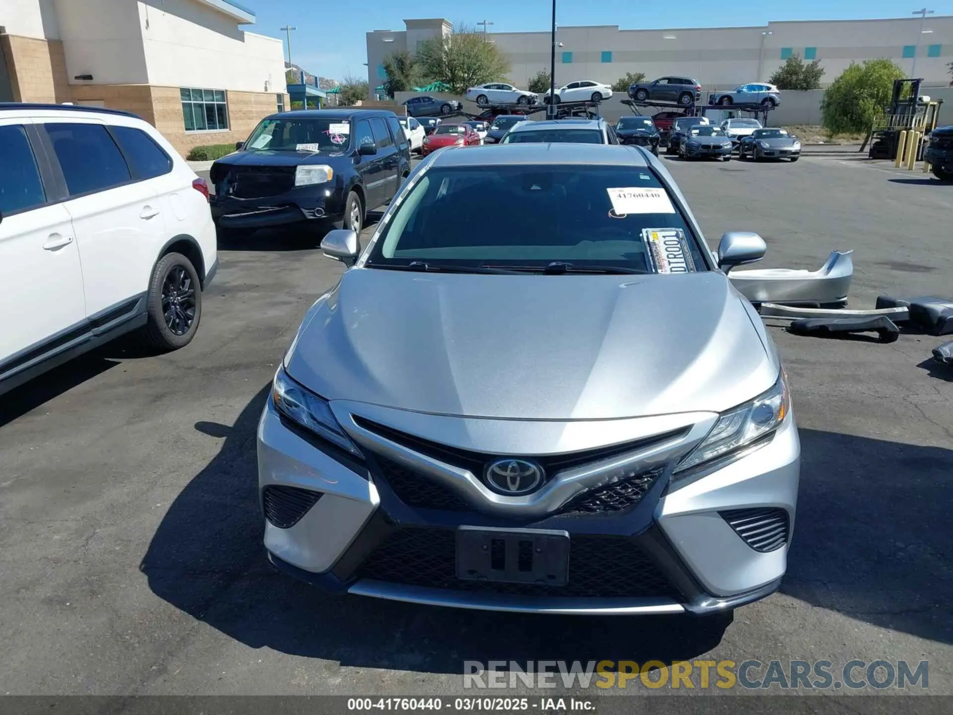 13 Photograph of a damaged car 4T1B61HK5KU177797 TOYOTA CAMRY 2019
