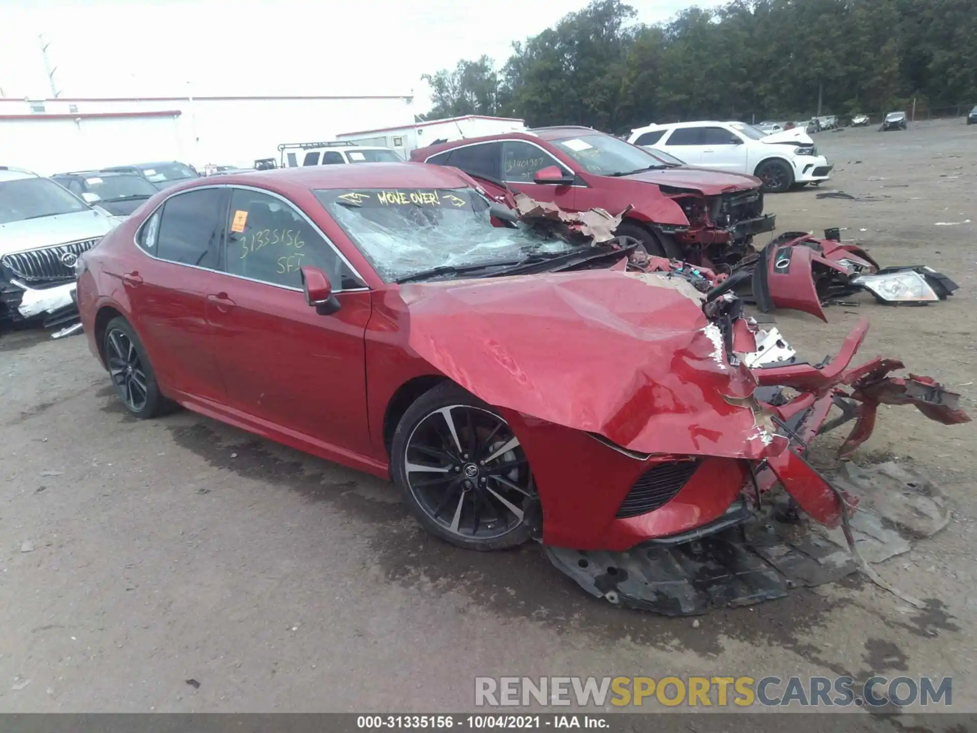 1 Photograph of a damaged car 4T1B61HK5KU185138 TOYOTA CAMRY 2019