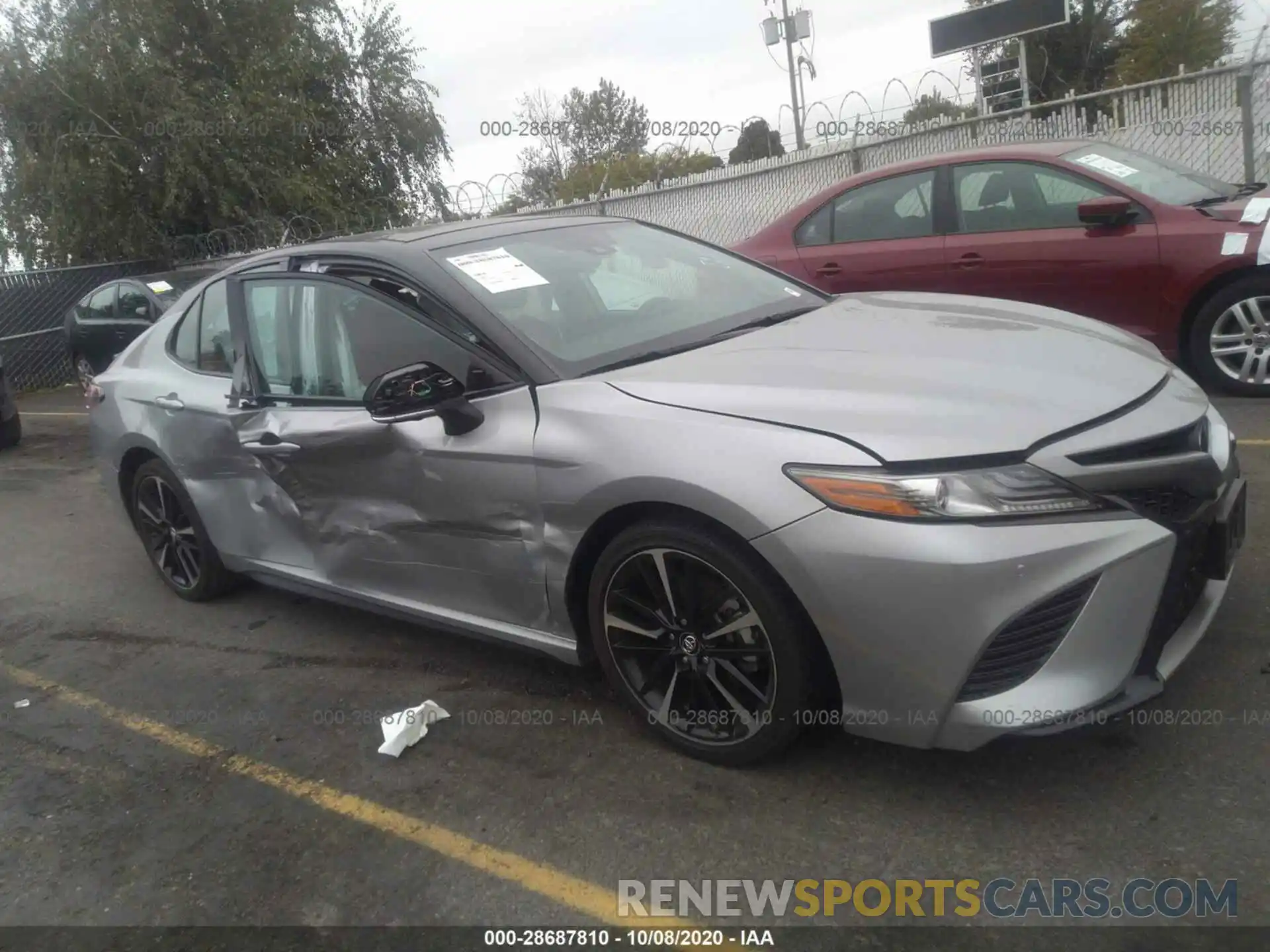 1 Photograph of a damaged car 4T1B61HK5KU194552 TOYOTA CAMRY 2019