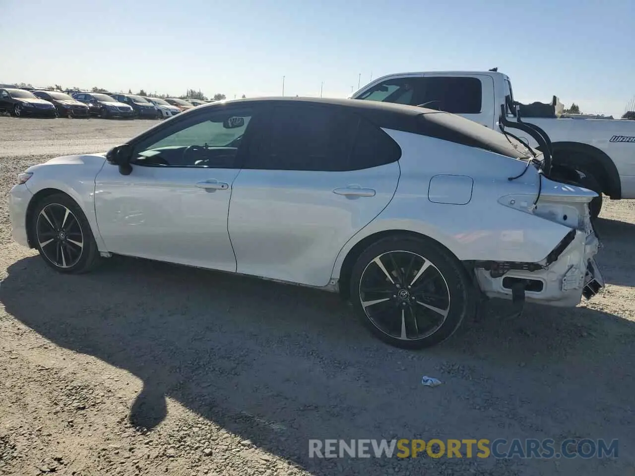 2 Photograph of a damaged car 4T1B61HK5KU225864 TOYOTA CAMRY 2019