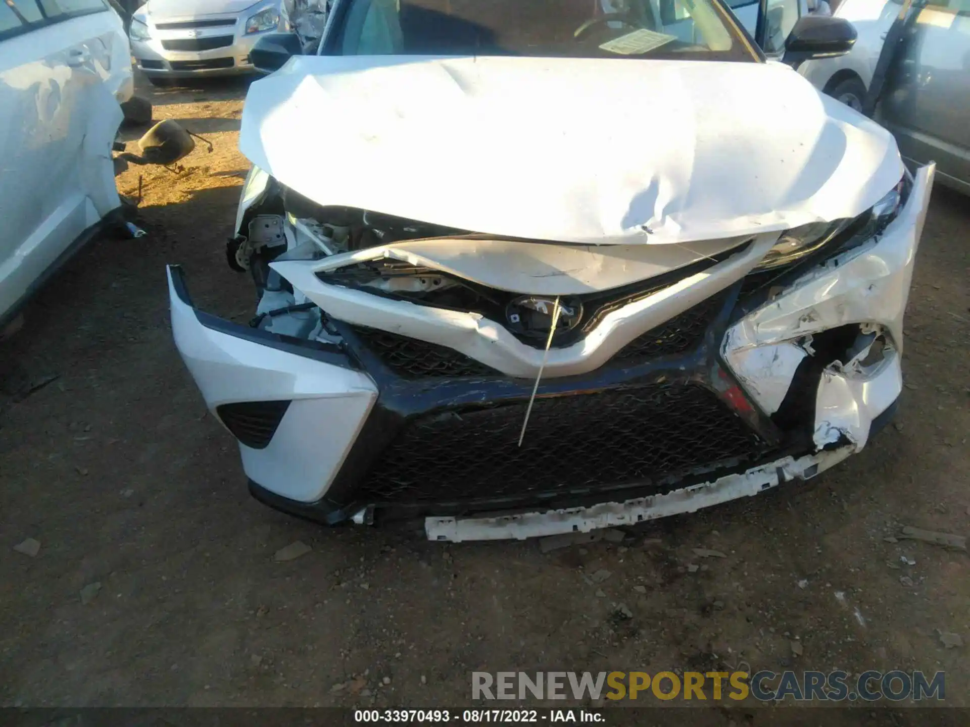 6 Photograph of a damaged car 4T1B61HK5KU230031 TOYOTA CAMRY 2019