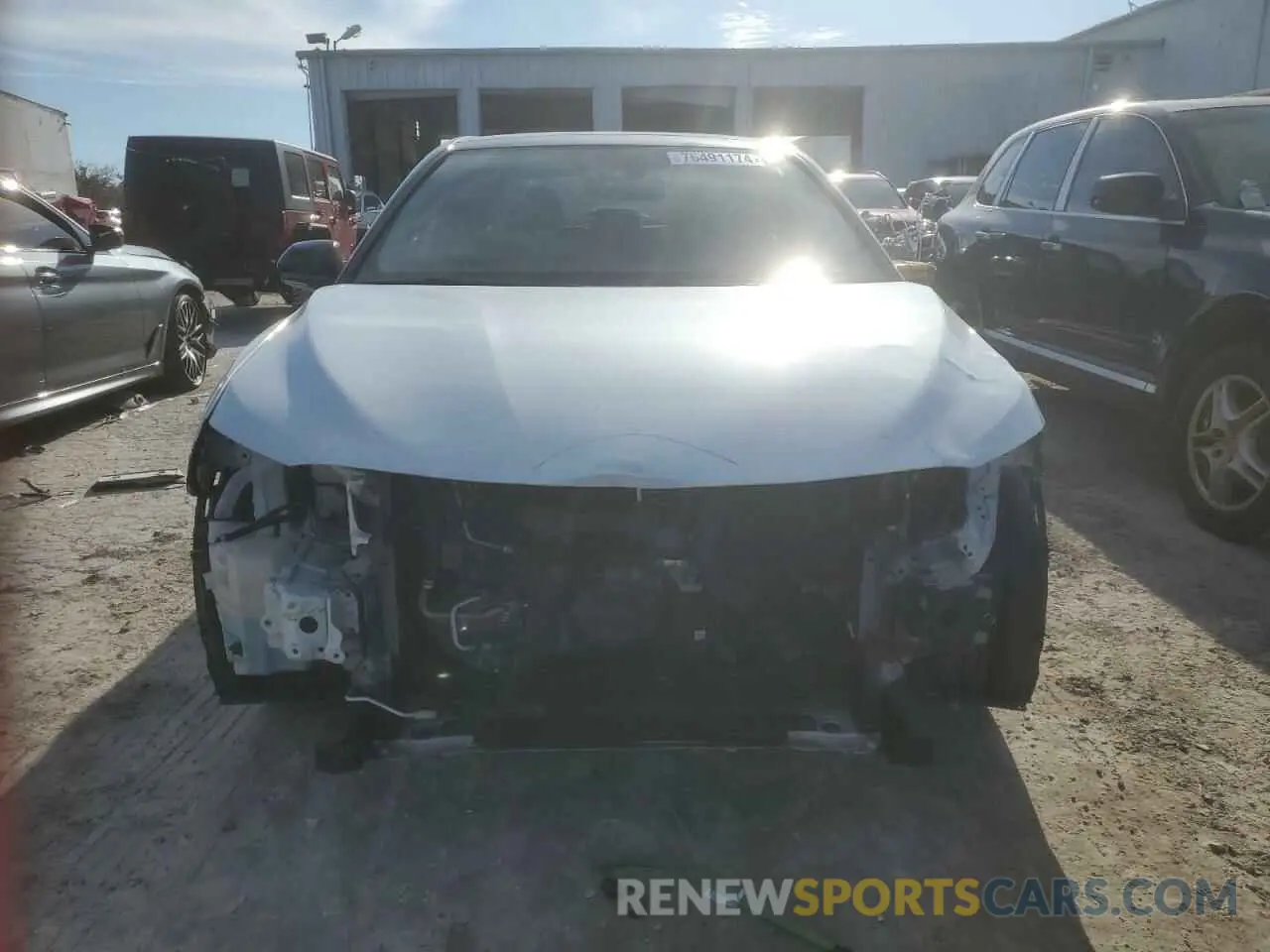 5 Photograph of a damaged car 4T1B61HK5KU263384 TOYOTA CAMRY 2019