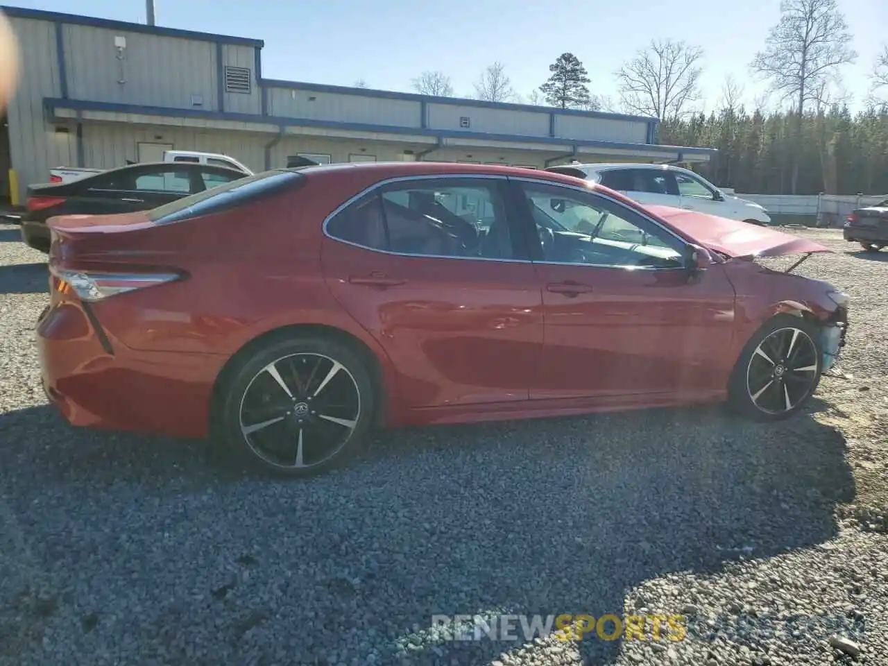 3 Photograph of a damaged car 4T1B61HK5KU269895 TOYOTA CAMRY 2019