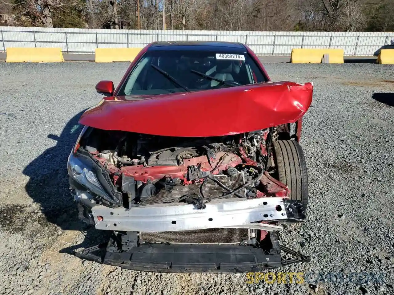 5 Photograph of a damaged car 4T1B61HK5KU269895 TOYOTA CAMRY 2019