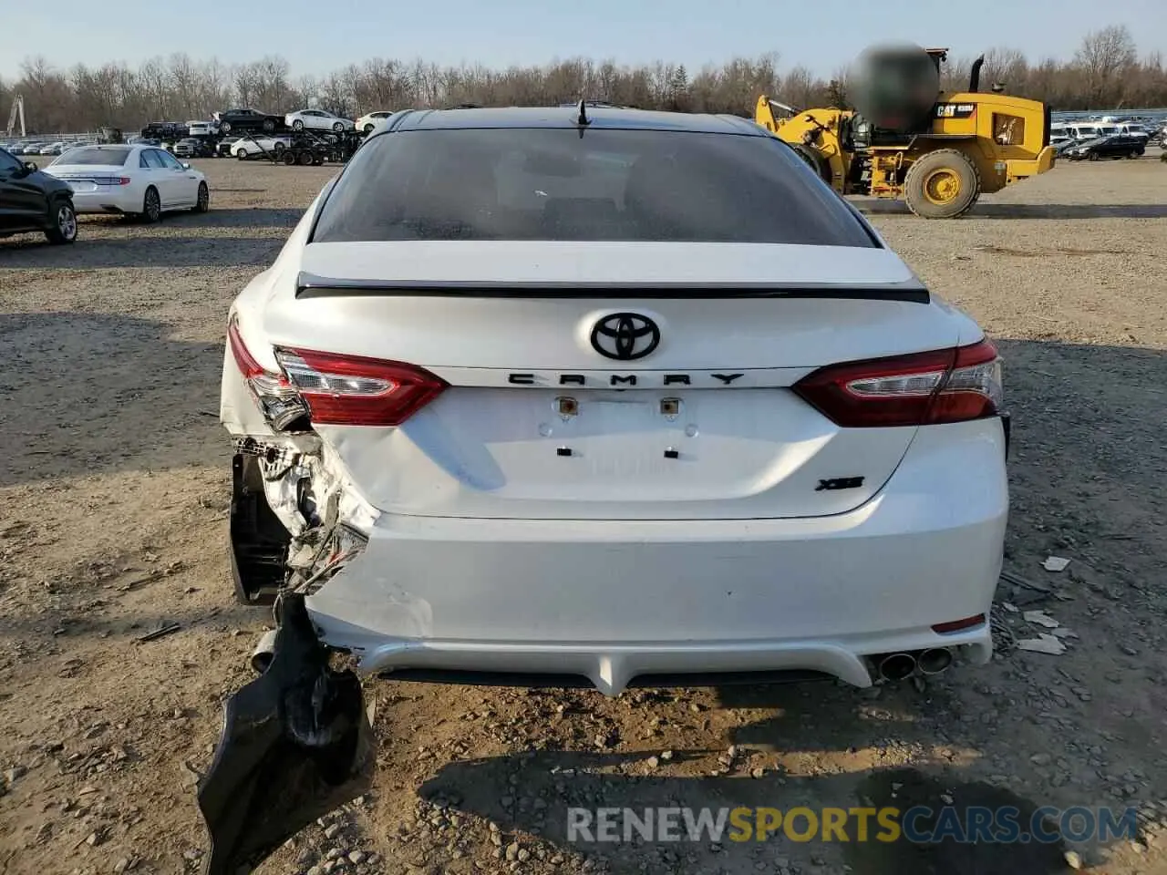 6 Photograph of a damaged car 4T1B61HK5KU281884 TOYOTA CAMRY 2019