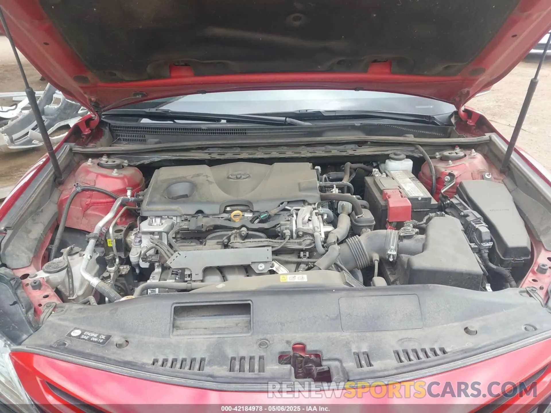 10 Photograph of a damaged car 4T1B61HK5KU288320 TOYOTA CAMRY 2019