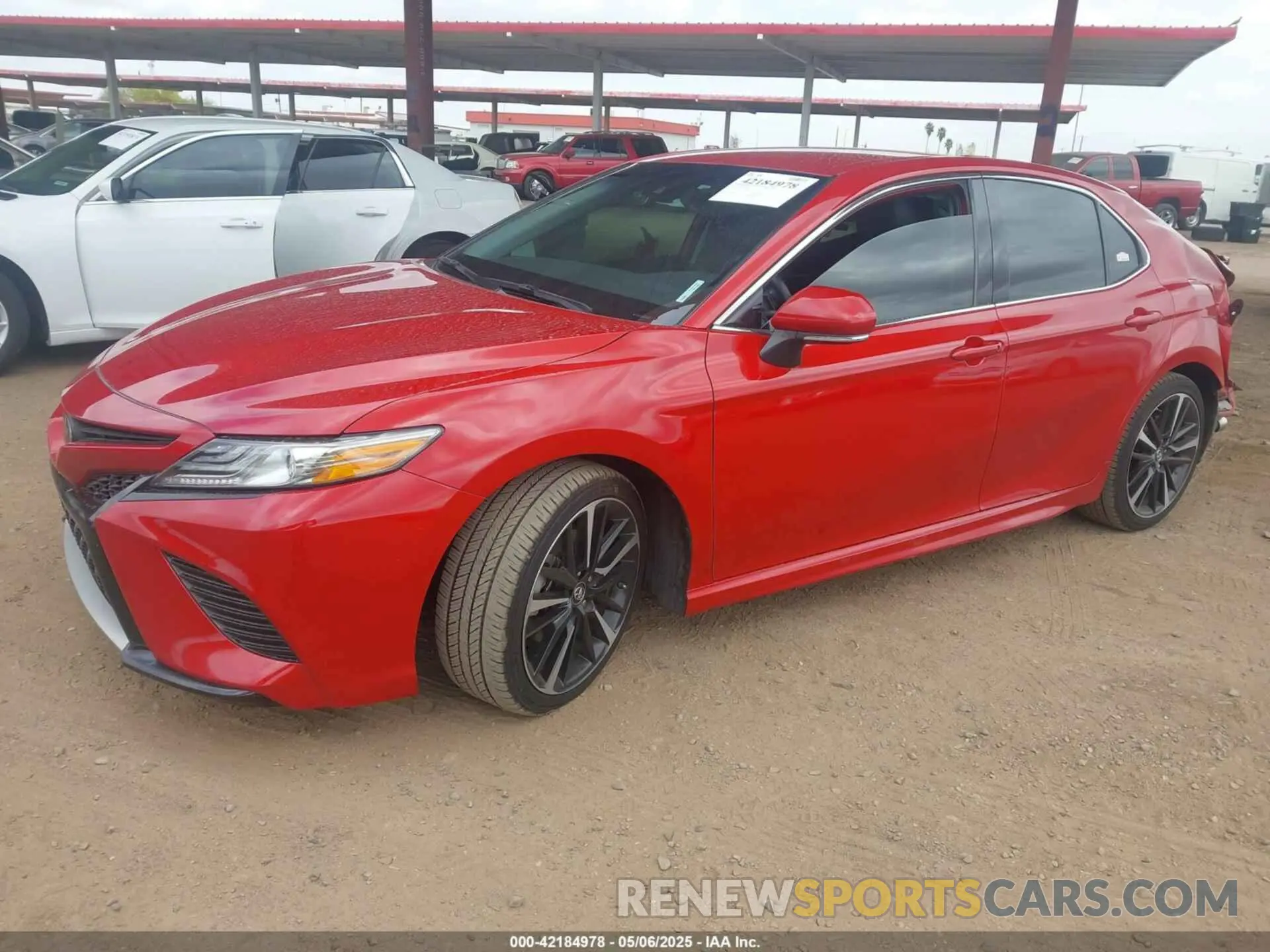 2 Photograph of a damaged car 4T1B61HK5KU288320 TOYOTA CAMRY 2019
