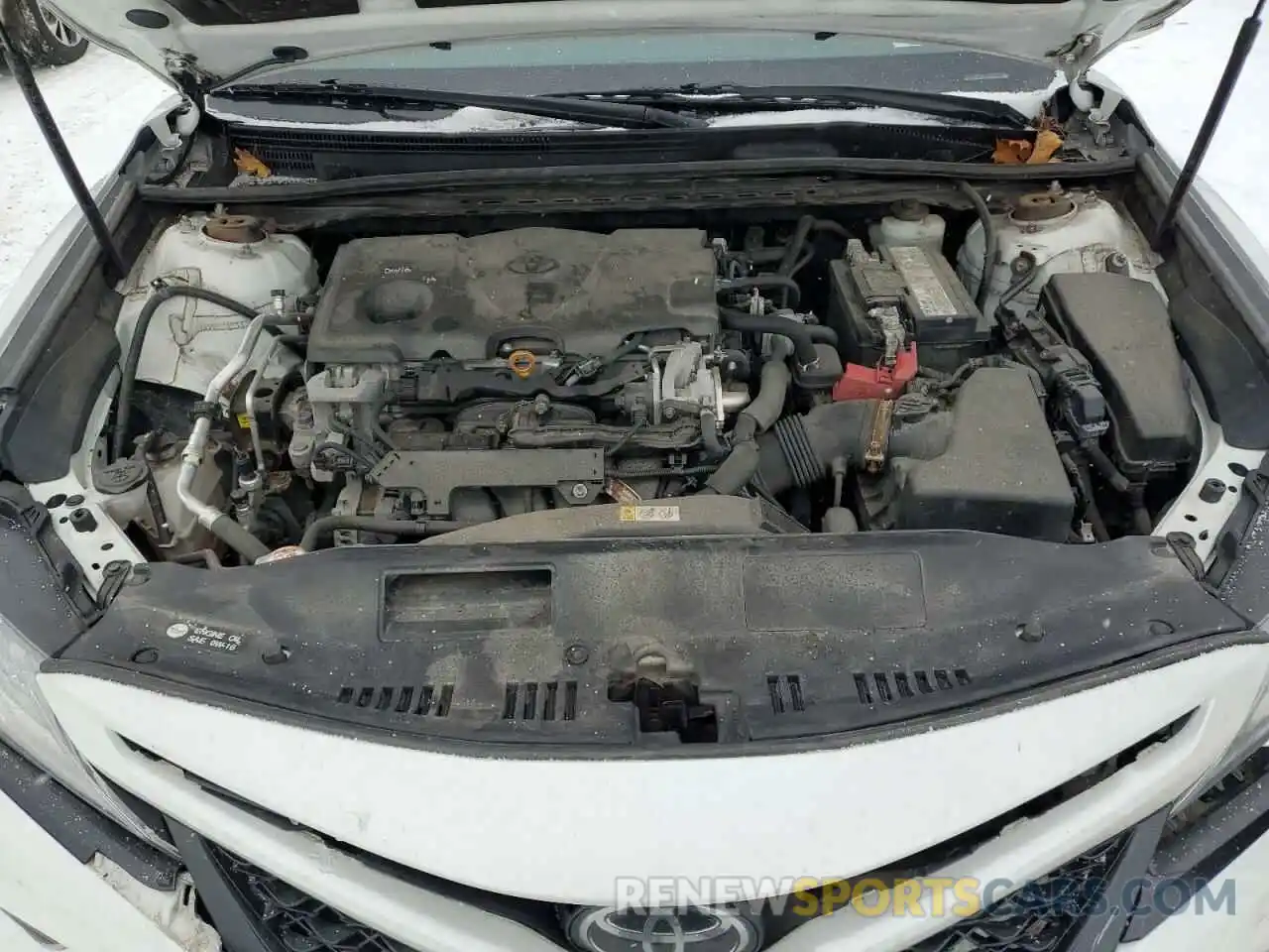 11 Photograph of a damaged car 4T1B61HK5KU292903 TOYOTA CAMRY 2019