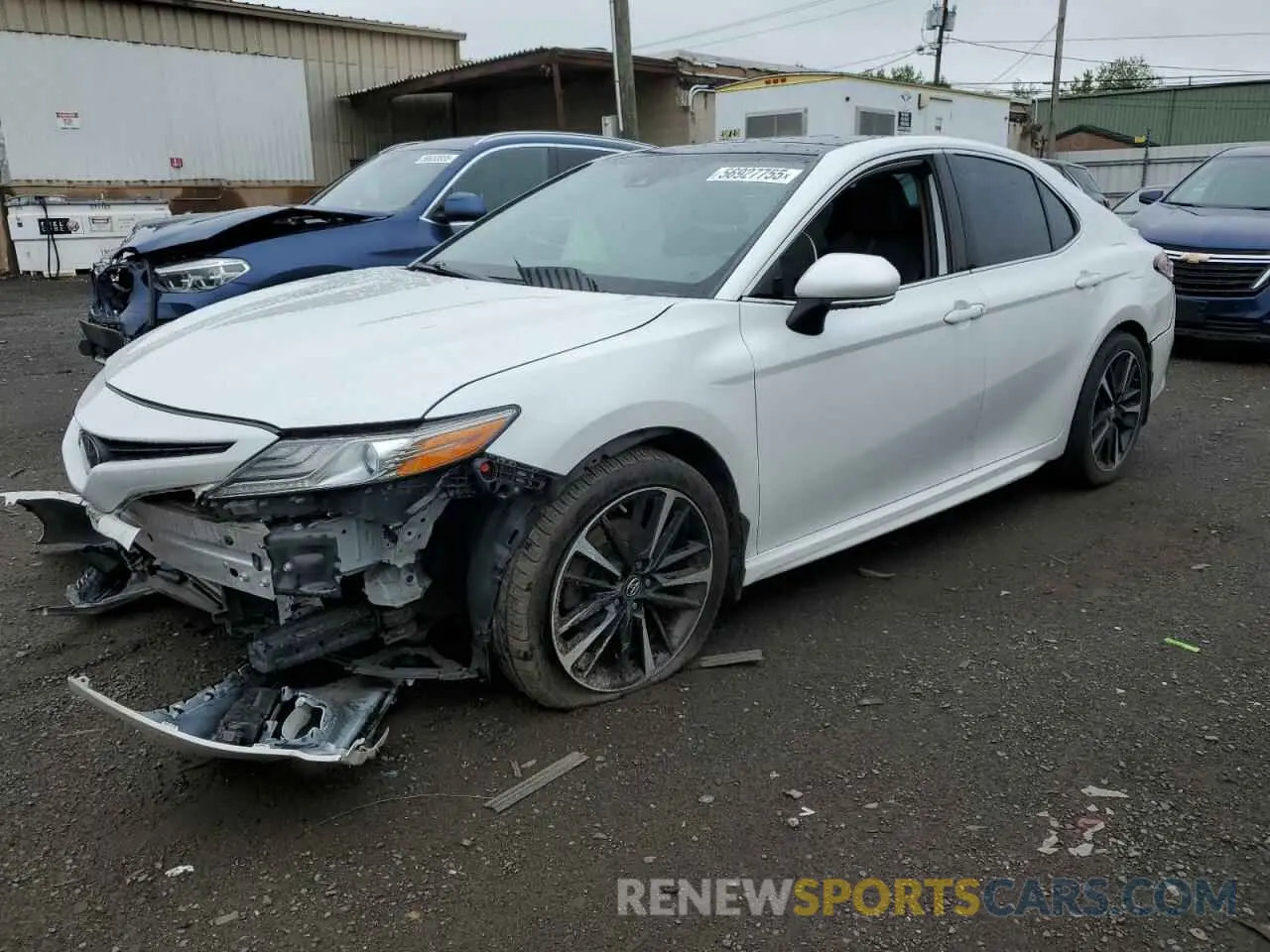 1 Photograph of a damaged car 4T1B61HK5KU691763 TOYOTA CAMRY 2019