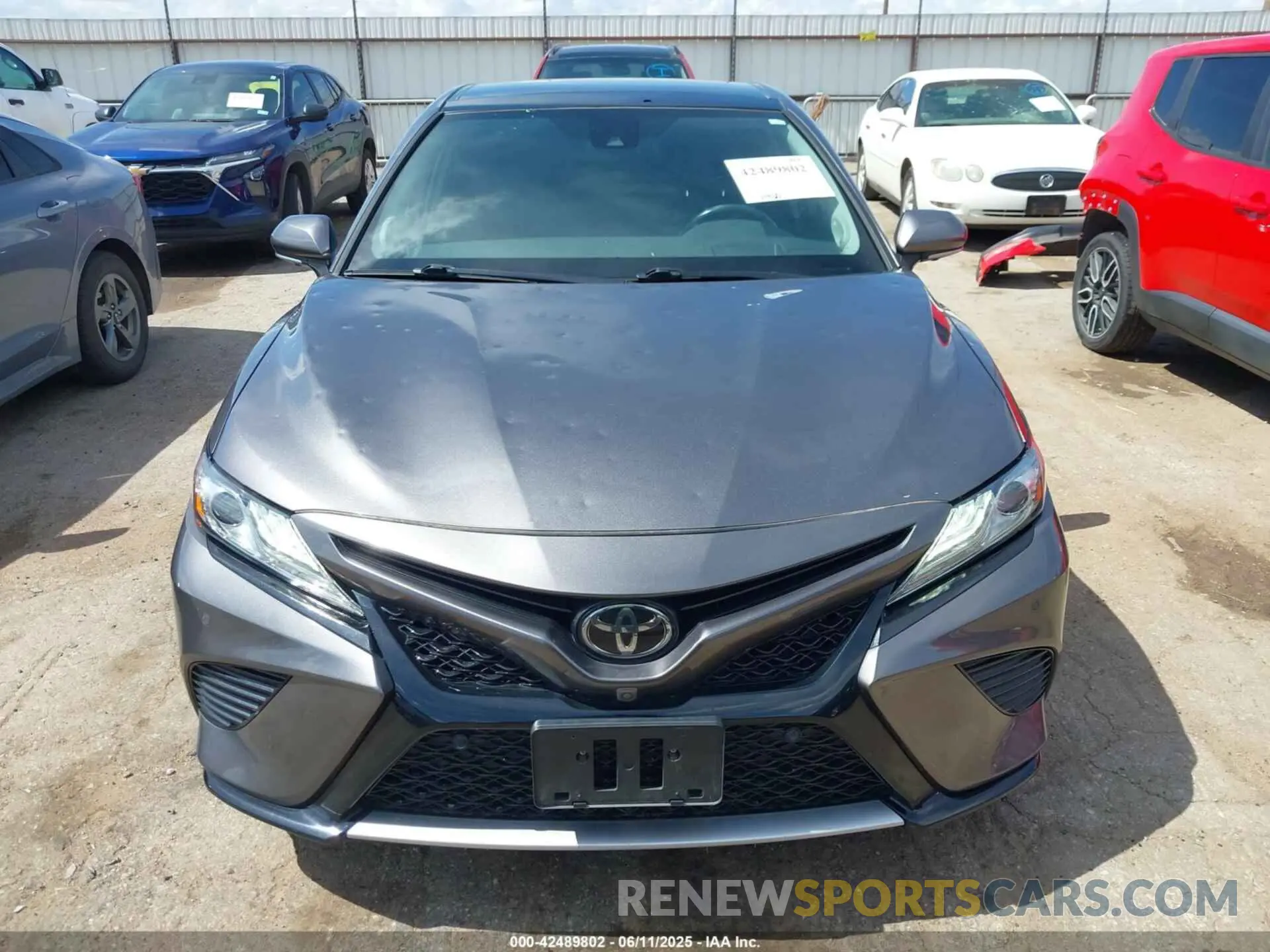 12 Photograph of a damaged car 4T1B61HK5KU697580 TOYOTA CAMRY 2019
