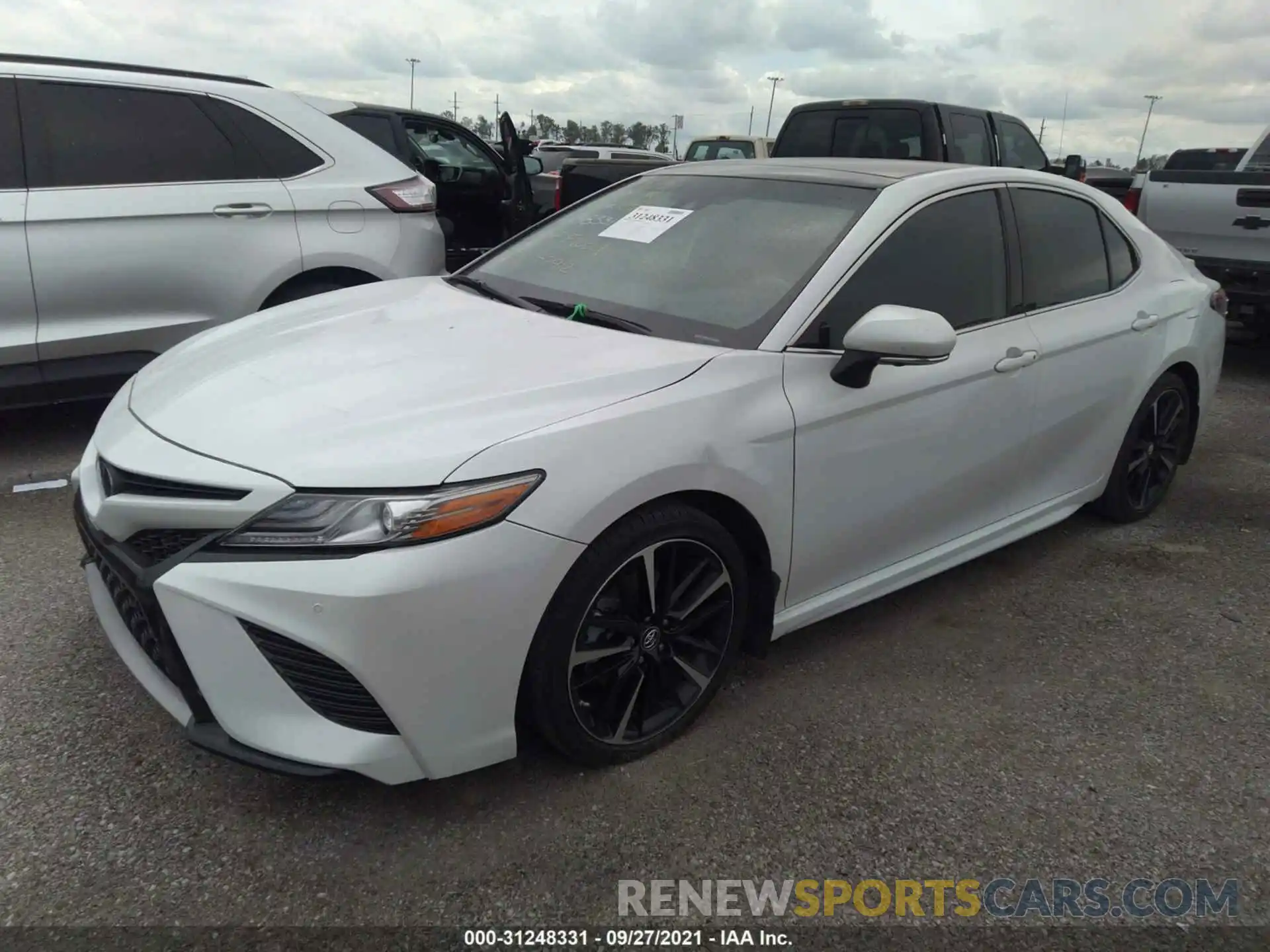 2 Photograph of a damaged car 4T1B61HK5KU741156 TOYOTA CAMRY 2019