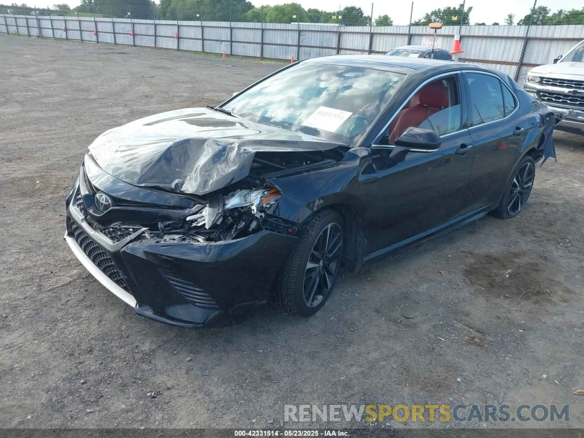 2 Photograph of a damaged car 4T1B61HK5KU821119 TOYOTA CAMRY 2019