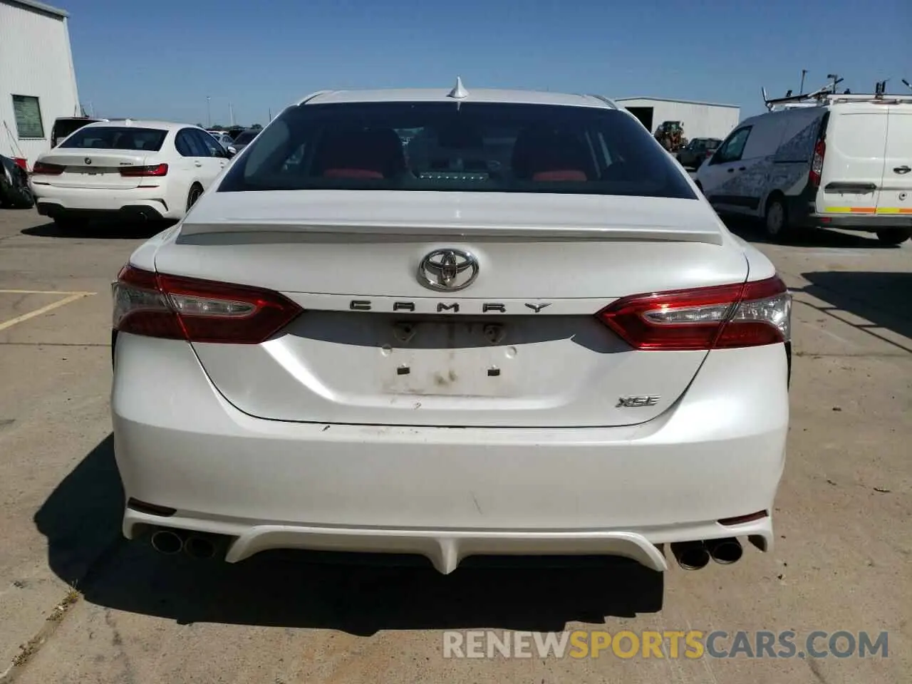 6 Photograph of a damaged car 4T1B61HK5KU823954 TOYOTA CAMRY 2019